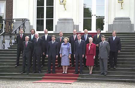 Politique; photo officielle d’un nouveau cabinet ministériel