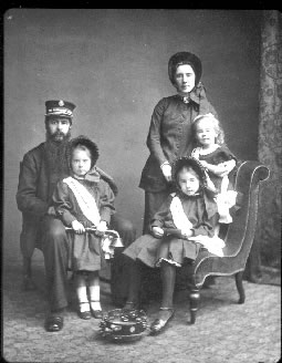 Photo ancienne d’une famille